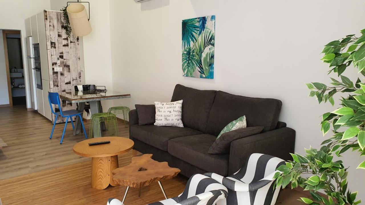 Apartamentos Antares 3 Milladoiro Εξωτερικό φωτογραφία