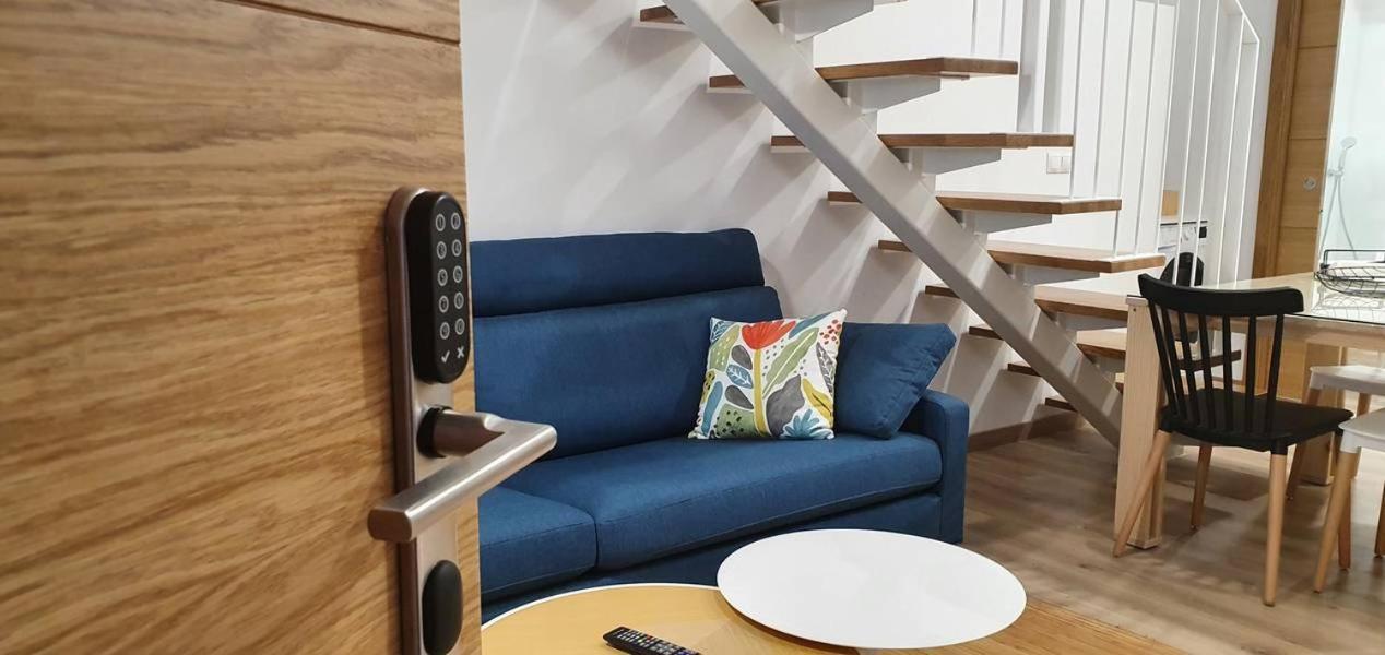Apartamentos Antares 3 Milladoiro Εξωτερικό φωτογραφία