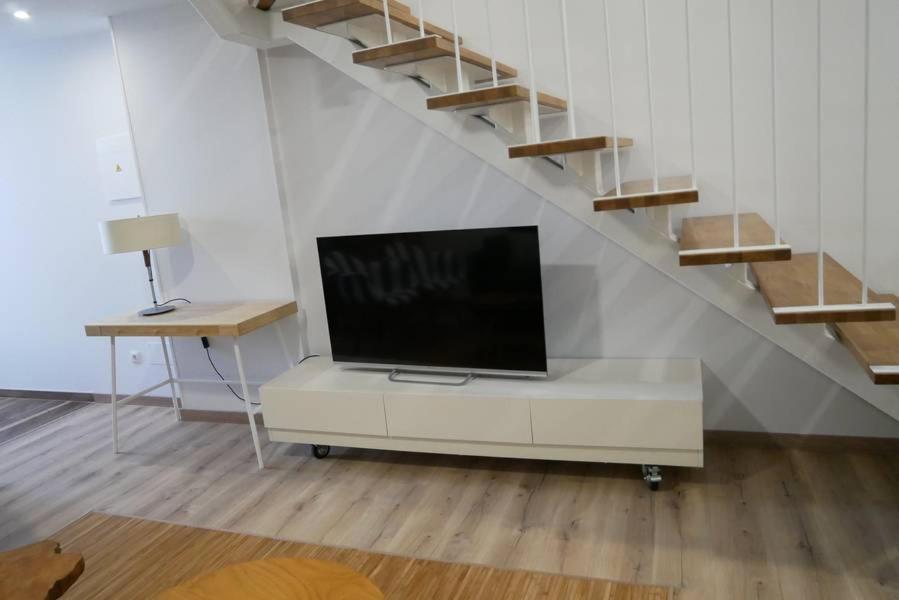 Apartamentos Antares 3 Milladoiro Εξωτερικό φωτογραφία