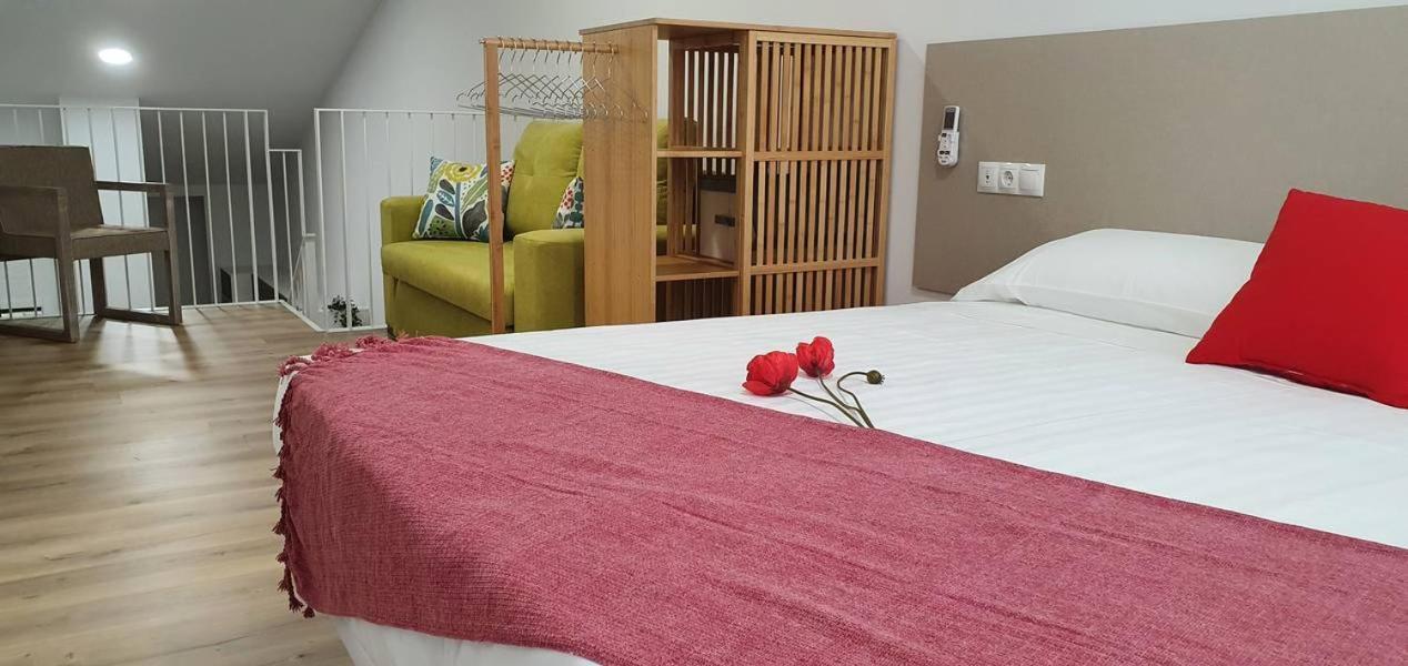 Apartamentos Antares 3 Milladoiro Εξωτερικό φωτογραφία
